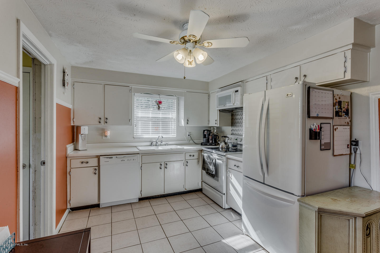 508 Sigsbee Road Orange Park, FL 32073 - Photo 4 of 17 Kitchen