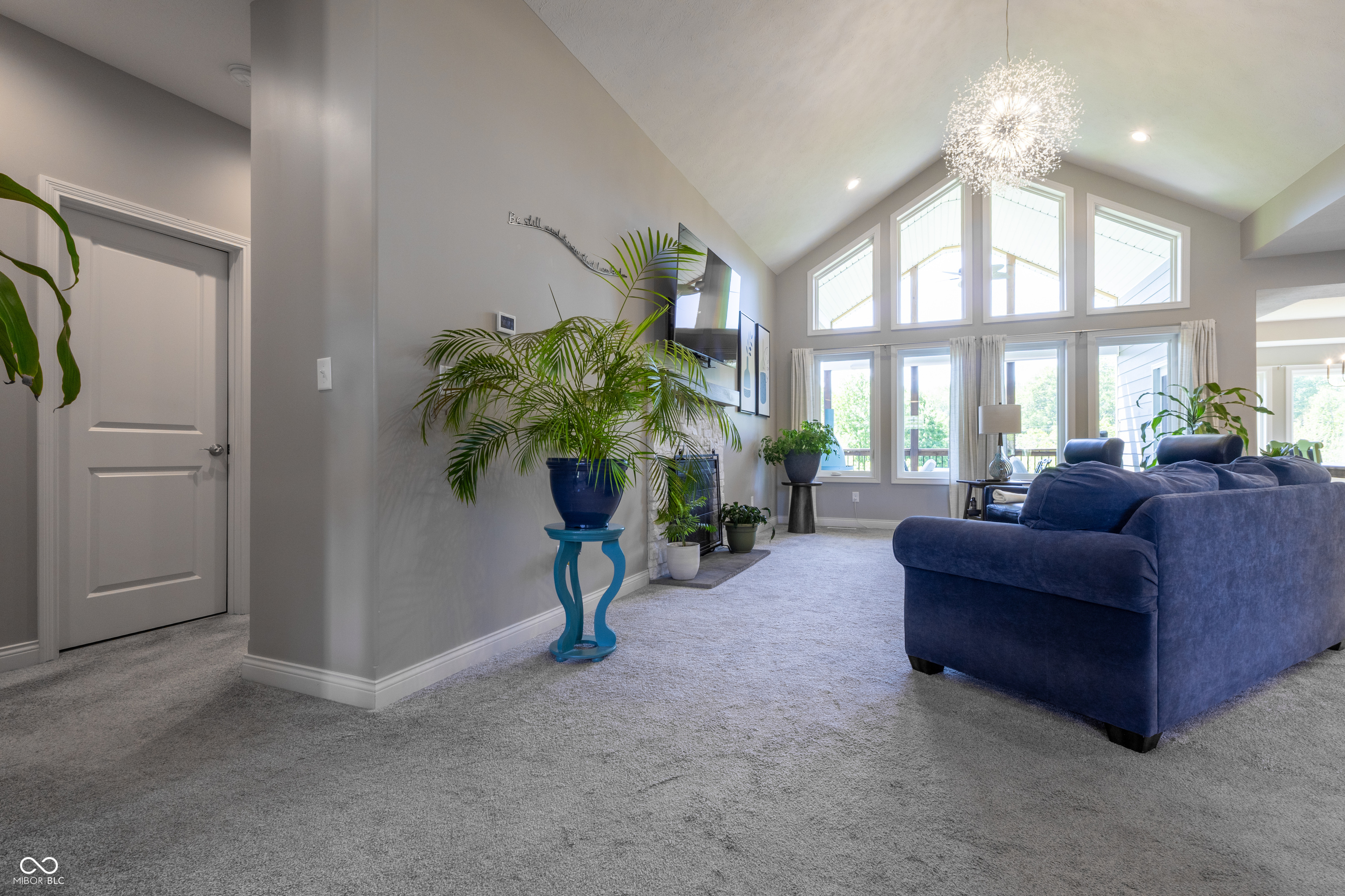 1472 Maple Ridge Court Columbus, IN 47201 - Photo 11 of 62 Gallery Image 11
