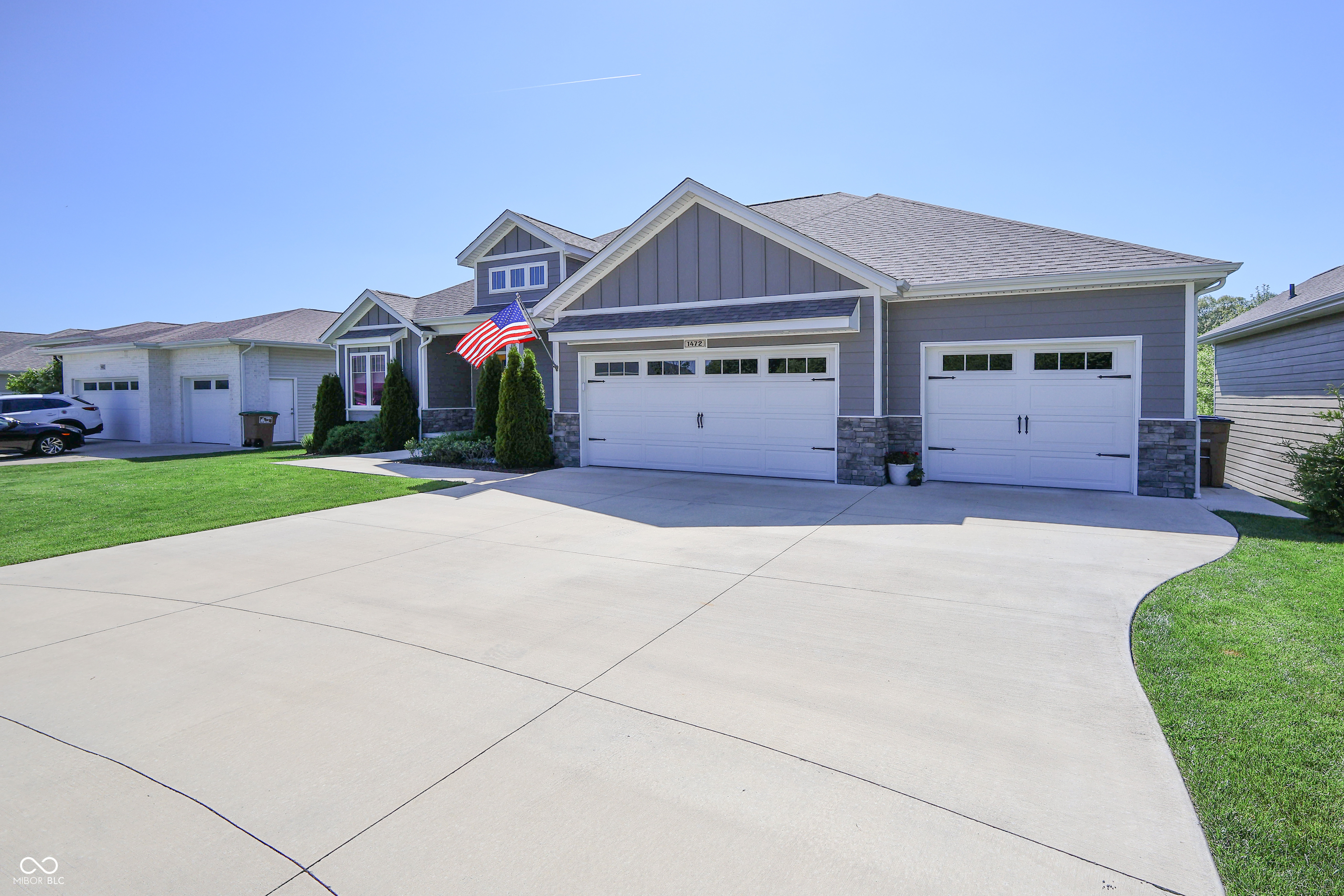 1472 Maple Ridge Court Columbus, IN 47201 - Photo 2 of 62 Gallery Image 2