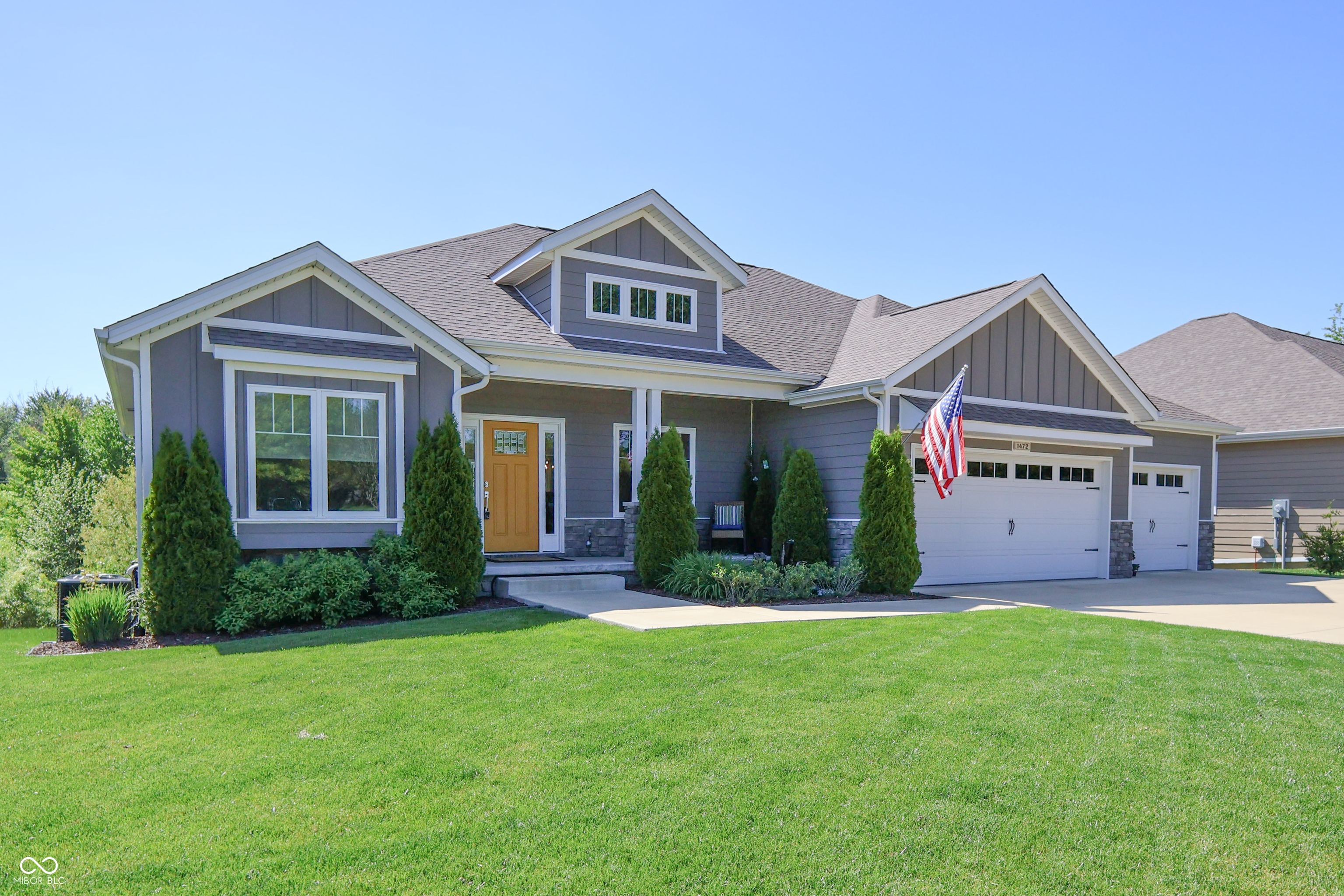1472 Maple Ridge Court Columbus, IN 47201 - Photo 3 of 62 Gallery Image 3