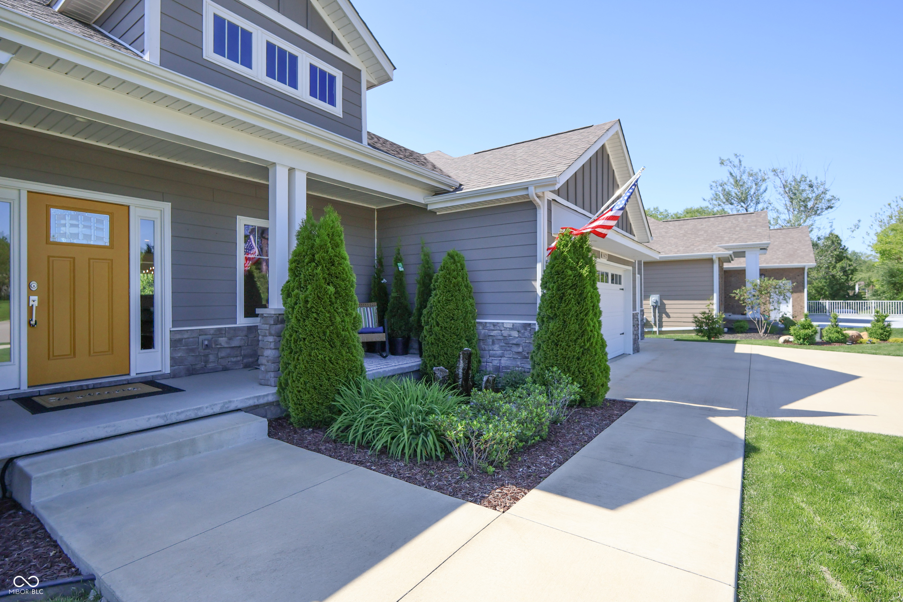 1472 Maple Ridge Court Columbus, IN 47201 - Photo 4 of 62 Gallery Image 4