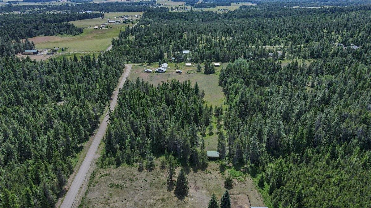 4859 Redman Road Clayton, WA 99110 - Photo 1 of 11