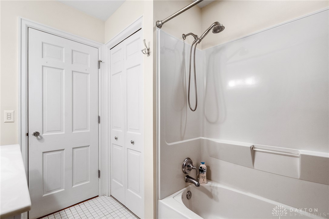 4456 Lotz Road Kettering, OH 45429 - Photo 29 of 58 Gallery Image 29