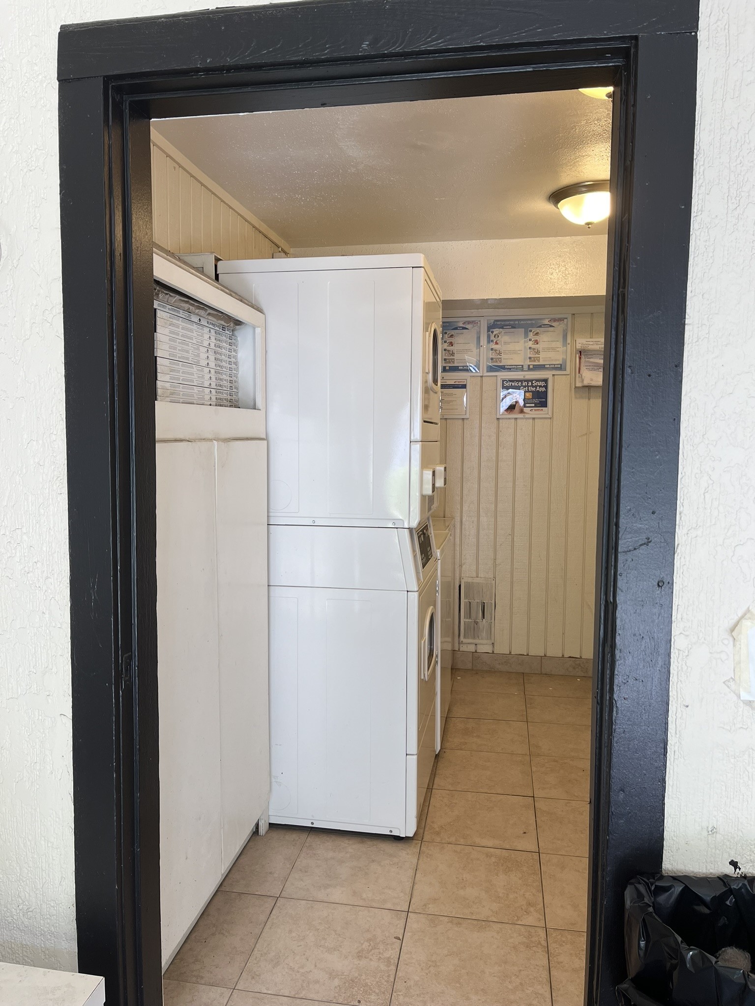 1275 Witte Road, Unit 8 Houston, TX 77055 - Photo 4 of 13 Gallery Image 4