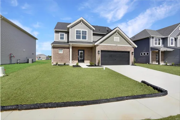 $414,800 | 5110 Goldfinch Drive, Evansville, IN 47725