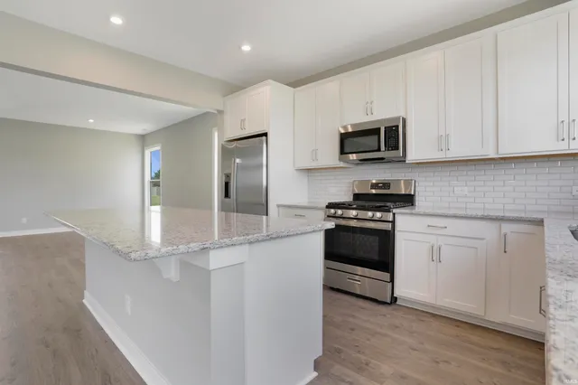 $429,800 | 5110 Goldfinch Drive, Evansville, IN 47725