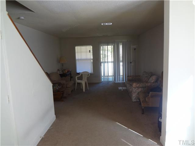 2504 Avent Ferry Road, Unit 201 Raleigh, NC 27606 - Photo 4 of 5 Photo 4