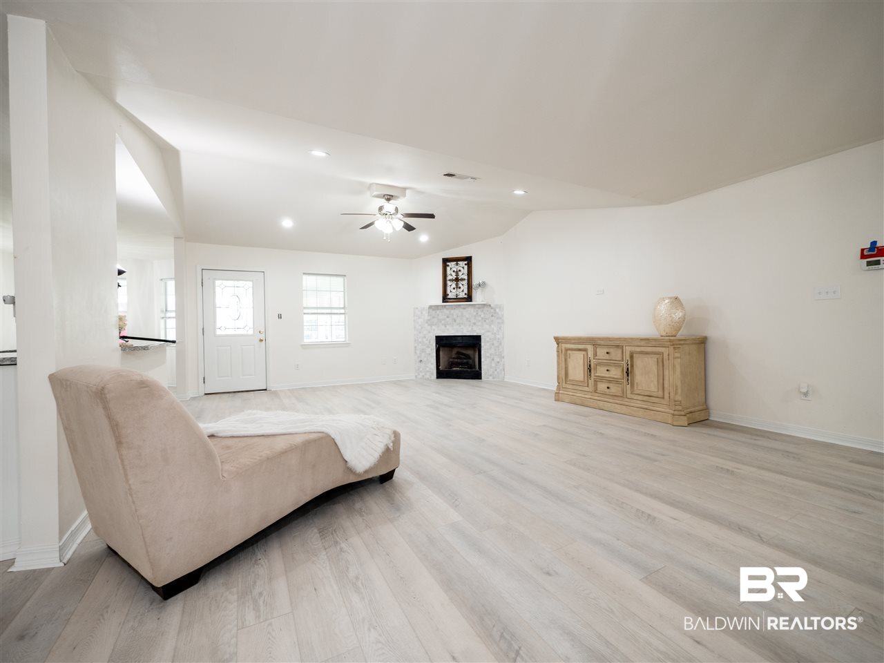 10053 Pineview Drive West Foley, AL 36535 - Photo 9 of 19 LIVING W/ FIREPLACE