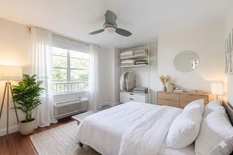 $375,000 | 420 15th Street, Unit 307, Miami Beach, FL 33139