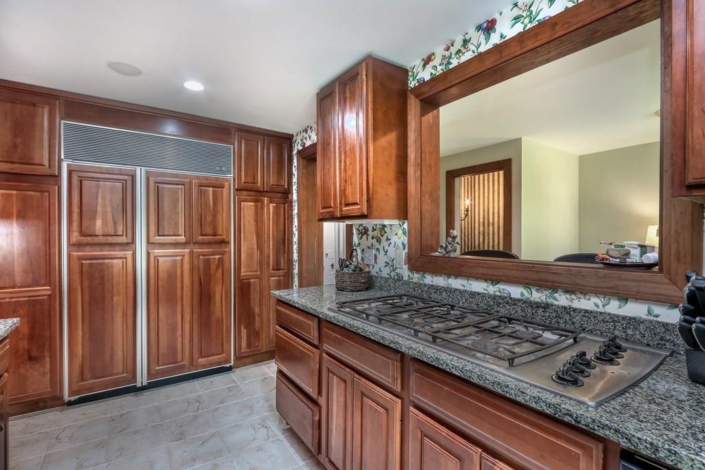76 Standish Road Milton, MA 02186 - Photo 13 of 30 Gallery Image 13