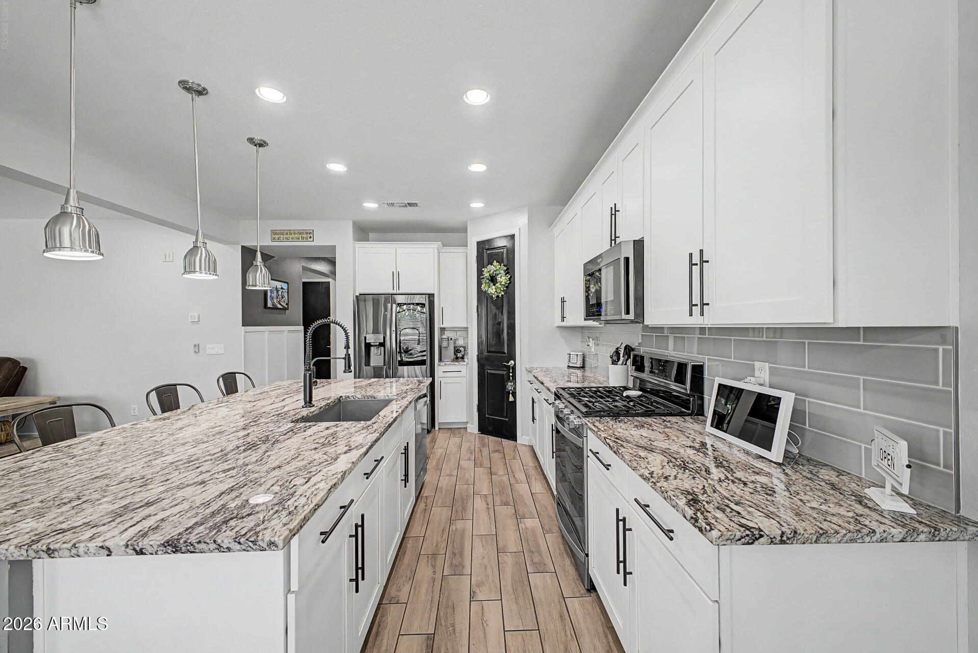 14369 West Wethersfield Road Surprise, AZ 85379 - Photo 14 of 53 12 - Wethersfield