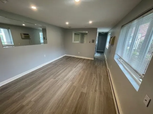 $1,600 | 808 Willard Street, Unit F3, Quincy, MA 02169