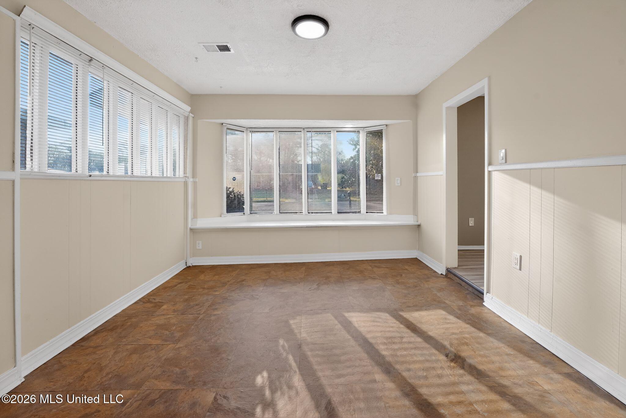 6559 George Washington Drive Jackson, MS 39213 - Photo 14 of 38 14_6559_George_Washington_Dr_Jackson_MS_