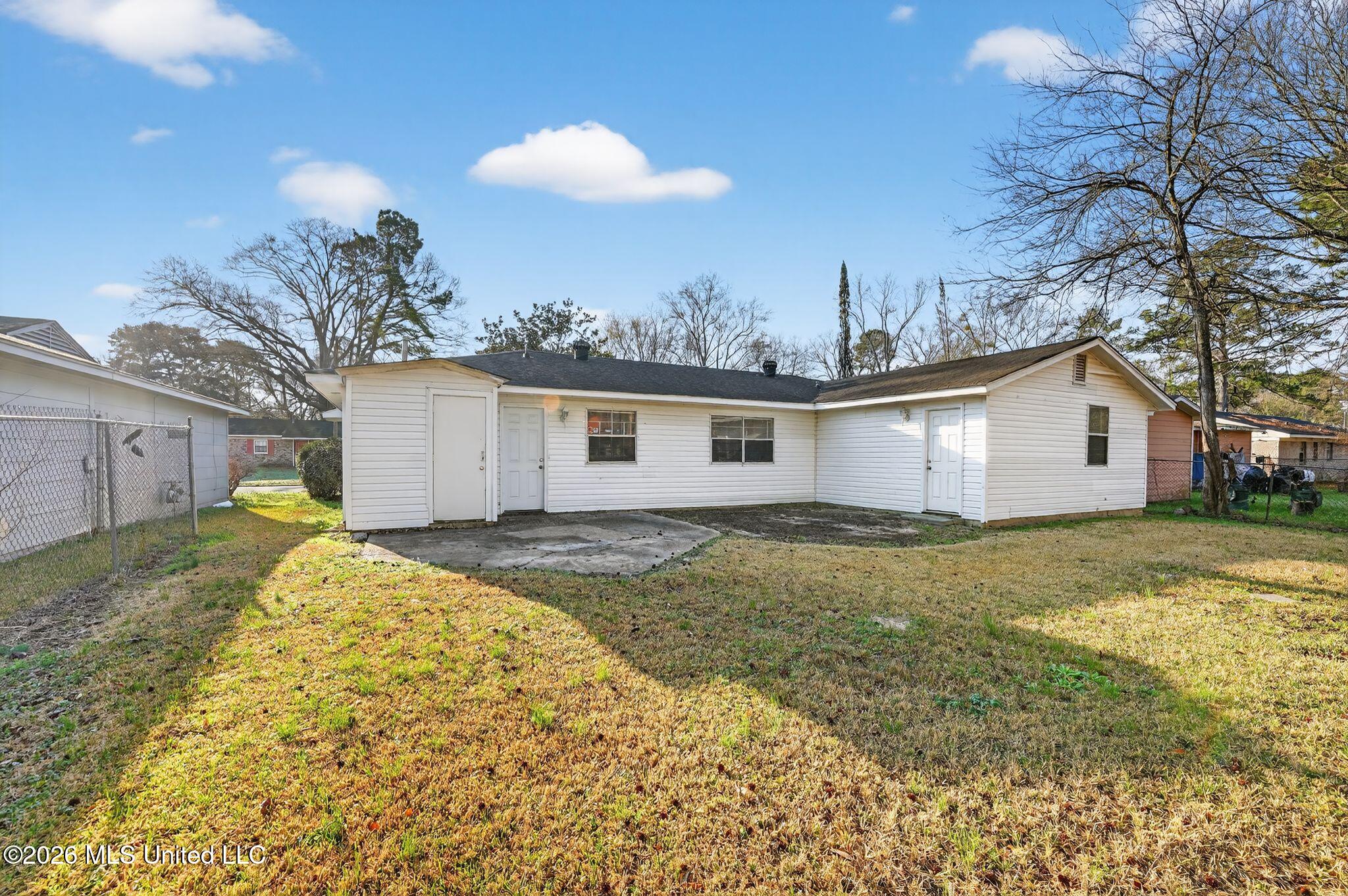 6559 George Washington Drive Jackson, MS 39213 - Photo 4 of 38 02_6559_George_Washington_Dr_Jackson_MS_