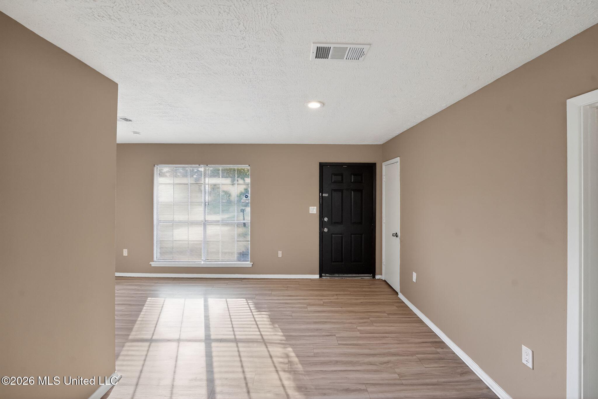 6559 George Washington Drive Jackson, MS 39213 - Photo 7 of 38 07_6559_George_Washington_Dr_Jackson_MS_