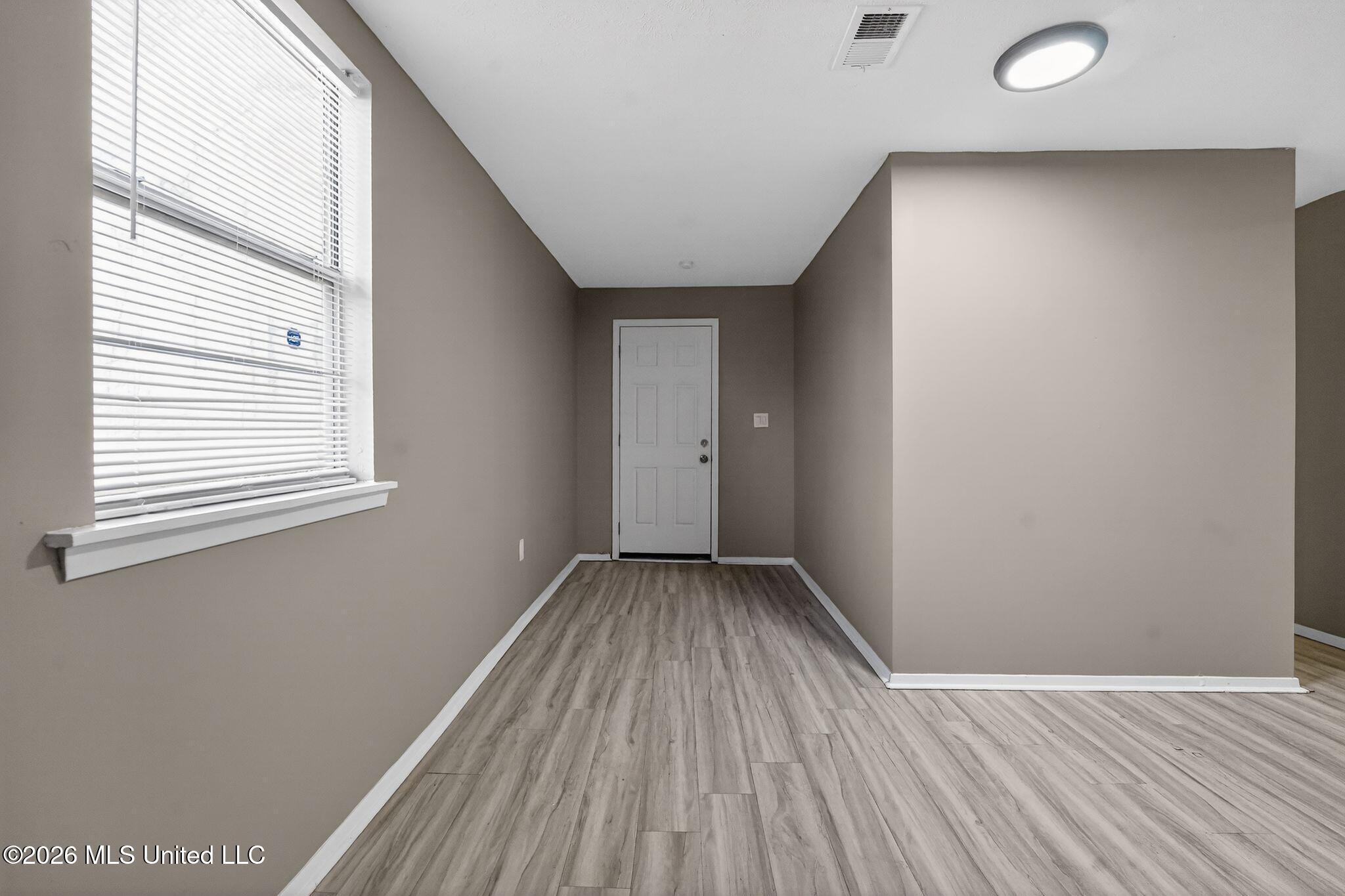 6559 George Washington Drive Jackson, MS 39213 - Photo 8 of 38 08_6559_George_Washington_Dr_Jackson_MS_