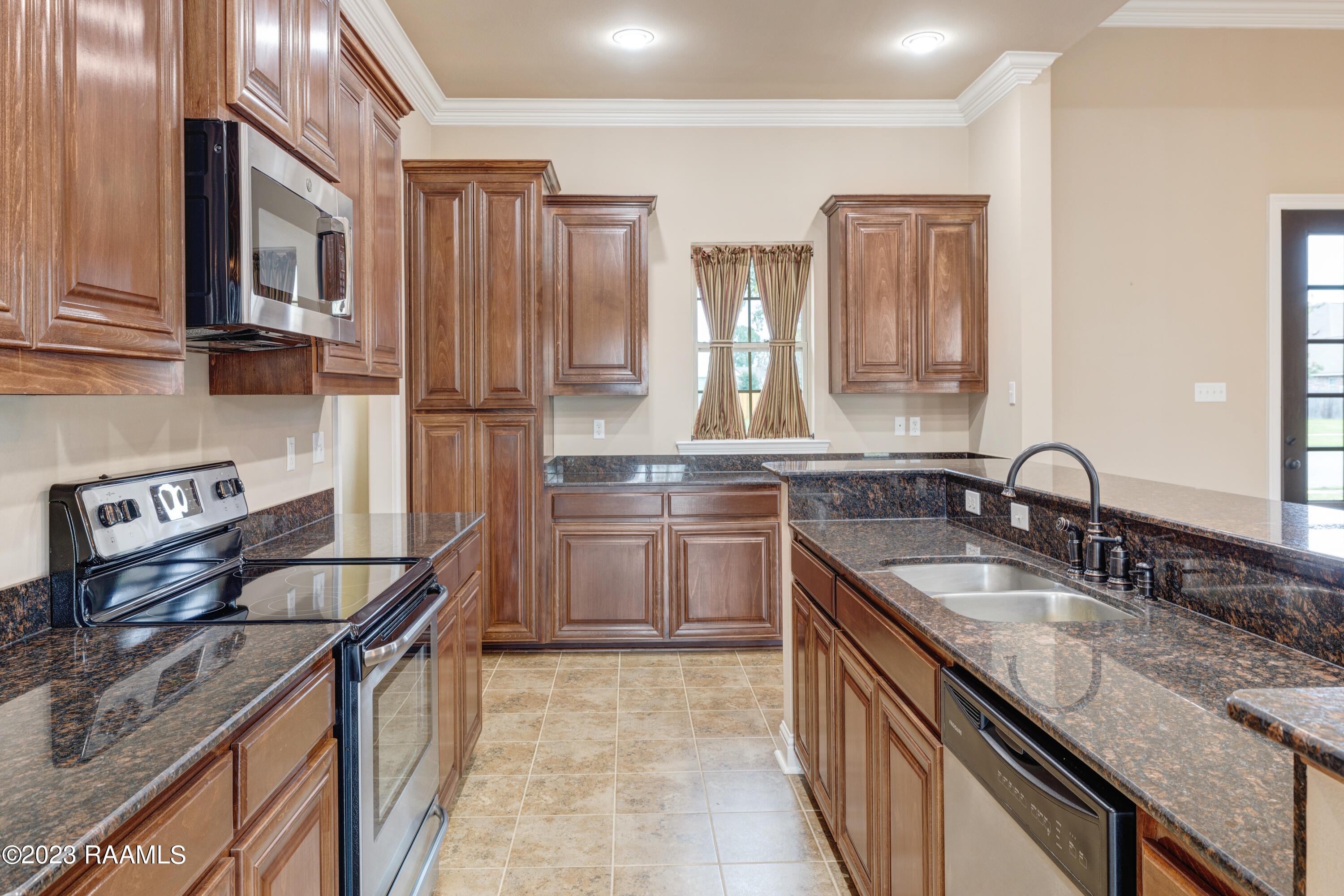 127 Timberland Ridge Boulevard Lafayette, LA 70507 - Photo 6 of 24 Gallery Image 6