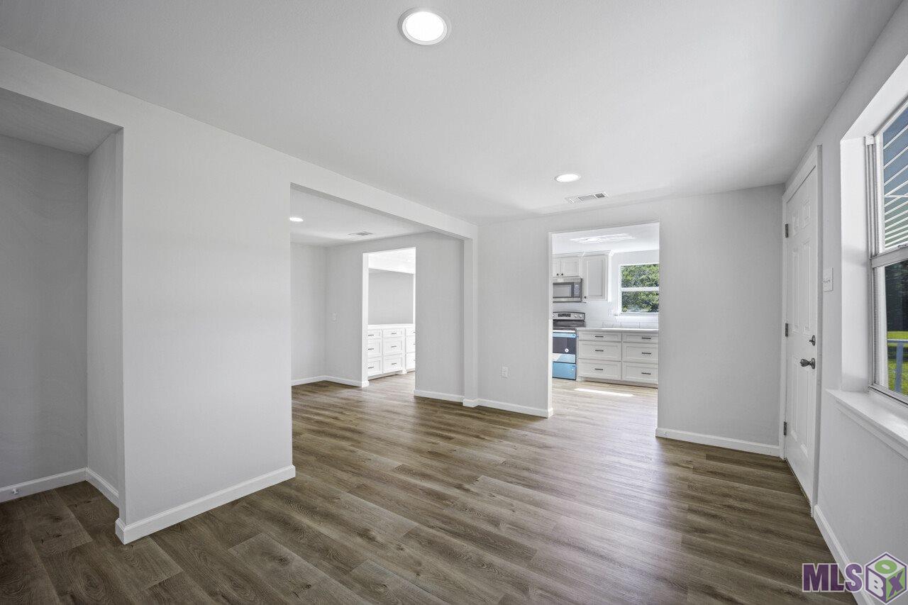 23534 Edwards Road Zachary, LA 70791 - Photo 5 of 16 Gallery Image 5