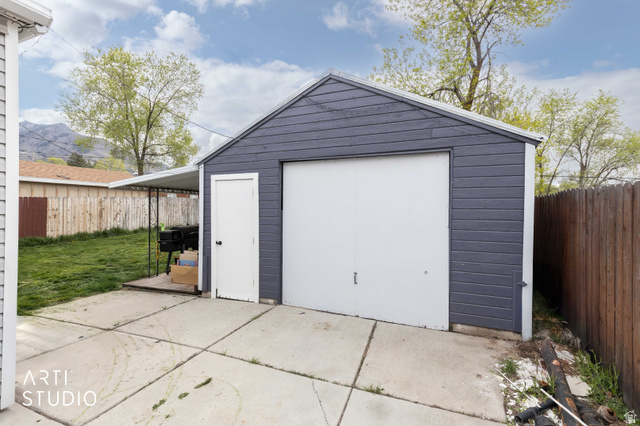 875 Patterson Street Ogden, UT 84403 - Photo 35 of 38 Garage with a storage unit