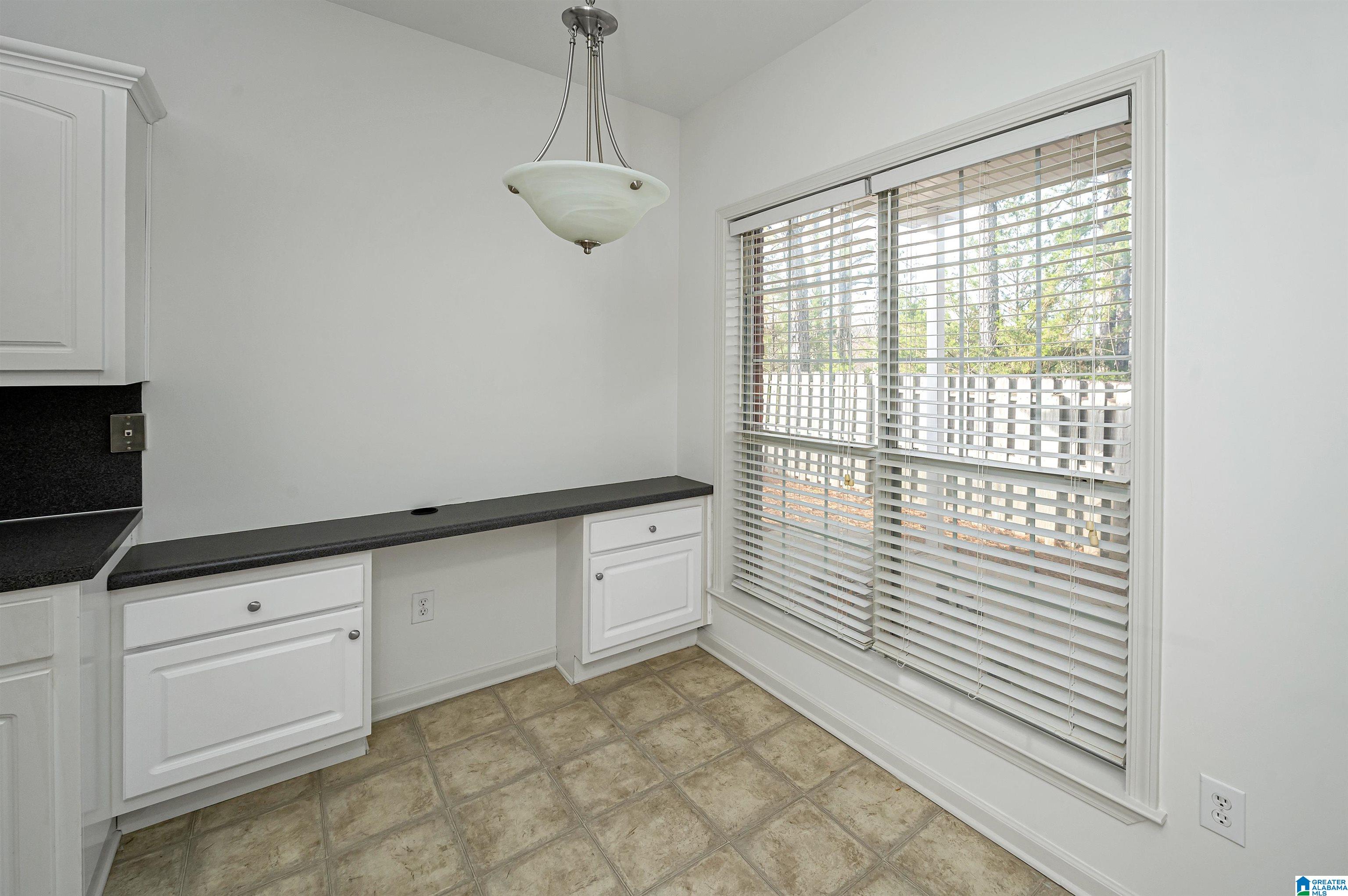 801 Daventry Lane Calera, AL 35040 - Photo 13 of 37
