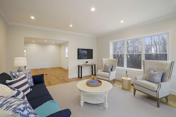 1038 Ferry Street Marshfield, MA 02050 - Photo 12 of 34