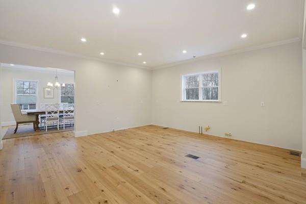 1038 Ferry Street Marshfield, MA 02050 - Photo 9 of 34