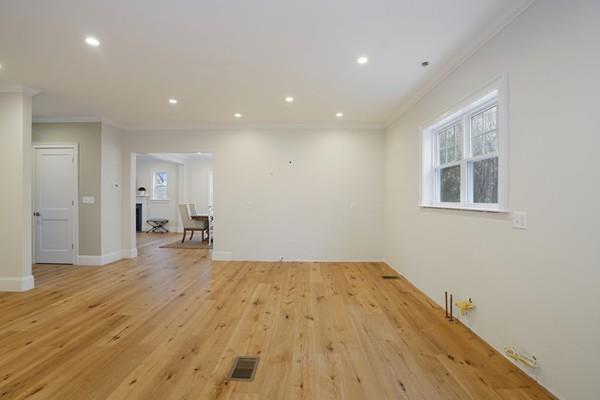 1038 Ferry Street Marshfield, MA 02050 - Photo 10 of 34