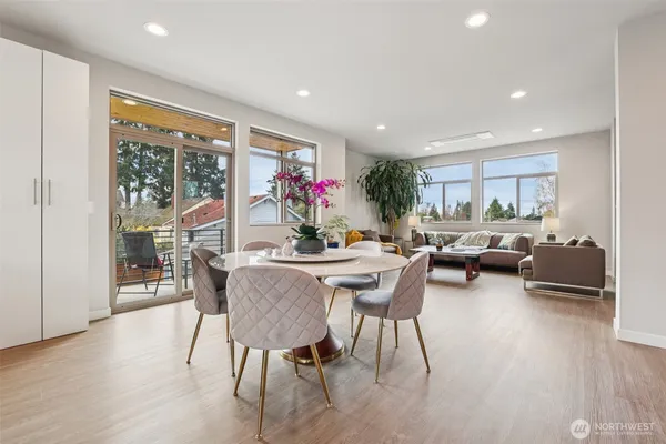 $799,000 | 8410 17th Avenue Southwest, Unit 3, Seattle, WA 98106