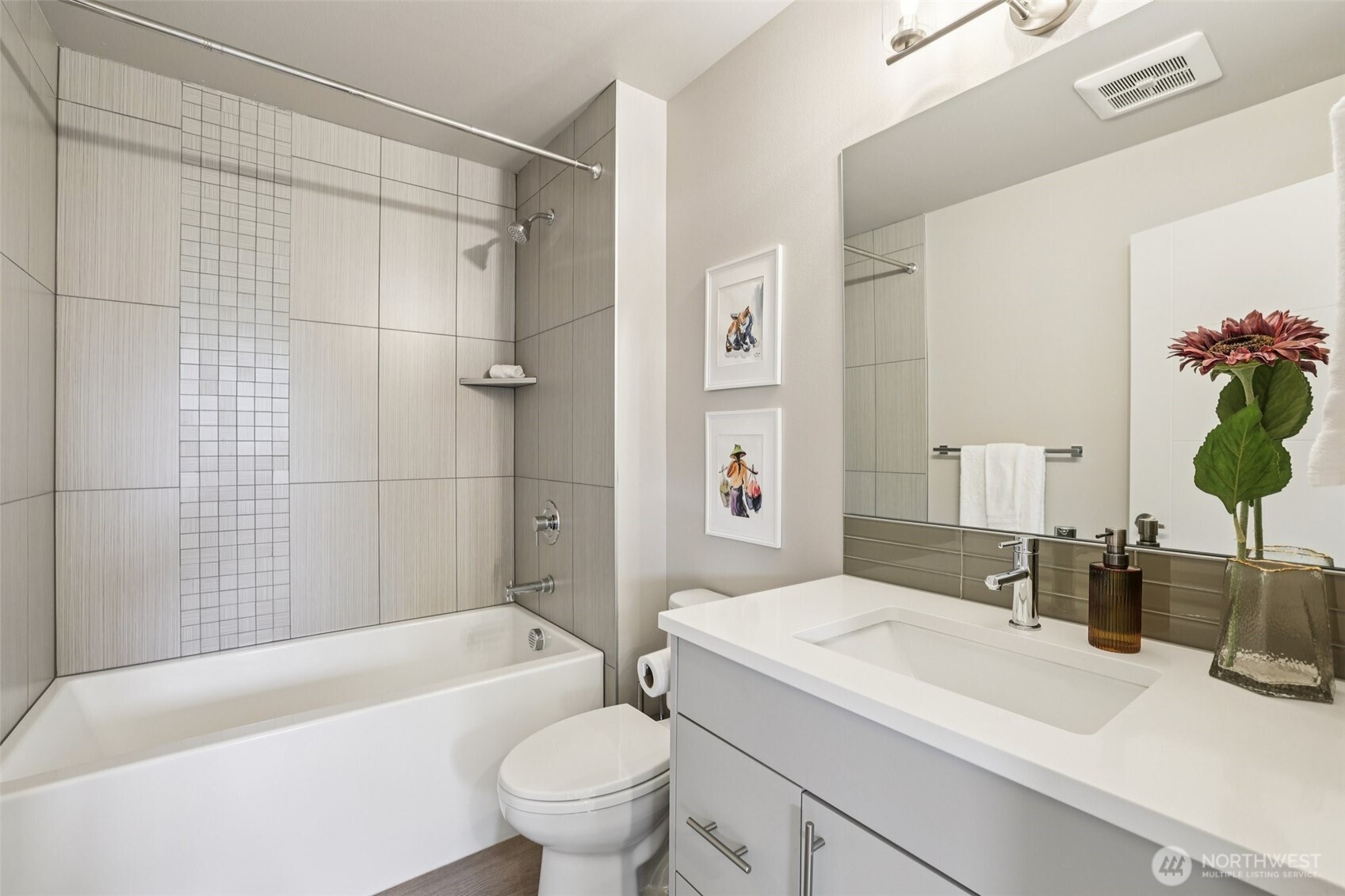 8410 17th Avenue Southwest, Unit 3 Seattle, WA 98106 - Photo 32 of 39