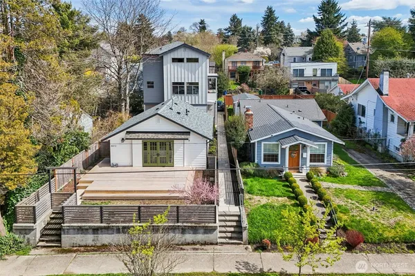 $799,000 | 8410 17th Avenue Southwest, Unit 3, Seattle, WA 98106