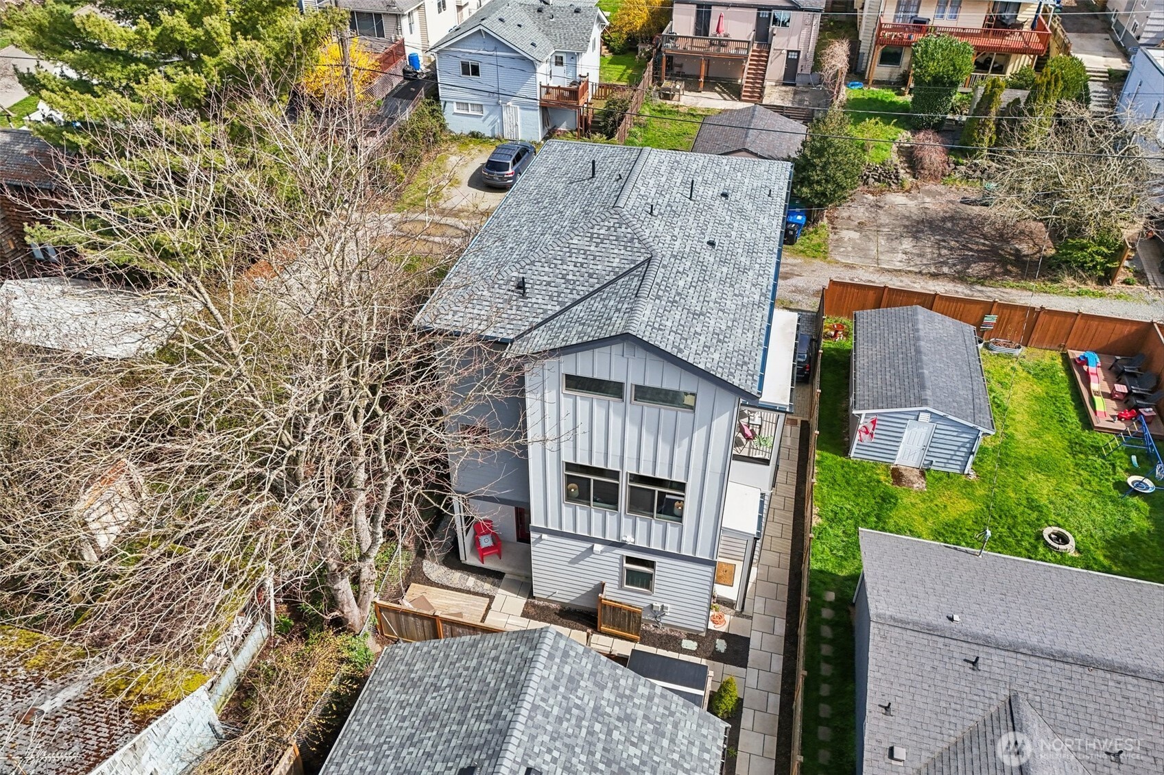 8410 17th Avenue Southwest, Unit 3 Seattle, WA 98106 - Photo 8 of 39