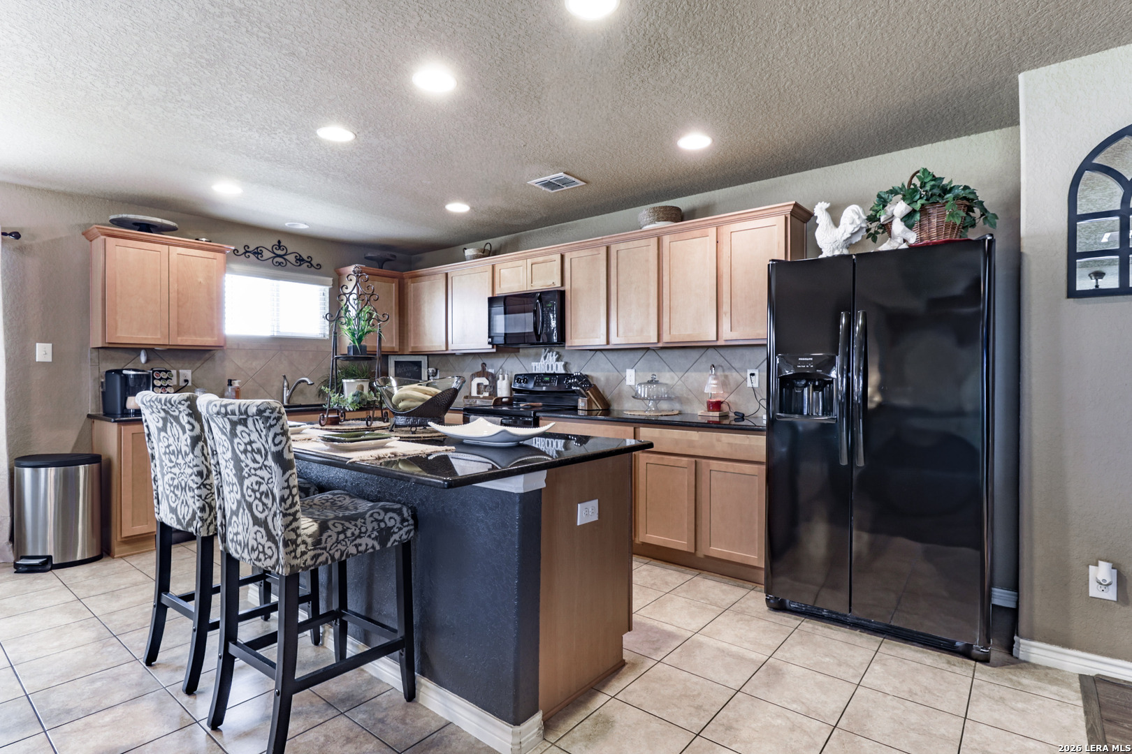 615 Cadena Loop Kenedy, TX 78119 - Photo 3 of 32