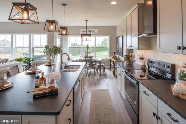 $618,192 | 122 Silver Circle, Unit ADDISON, Mechanicsburg, PA 17050