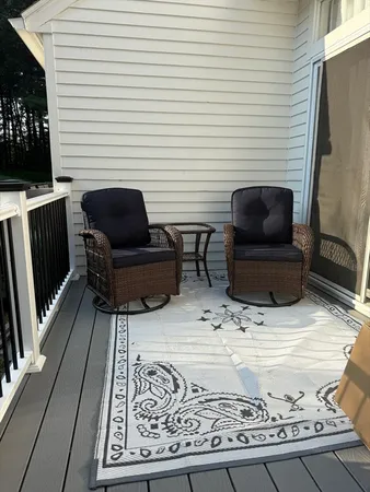 $2,500 | 118 Riverview Place, Unit D, Southbridge, MA 01550