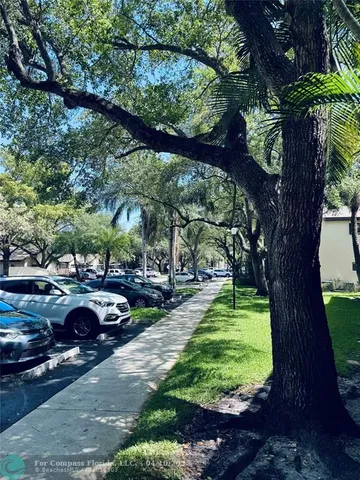 $334,900 | 4529 Carambola Circle South, Unit 4529, Coconut Creek, FL 33066