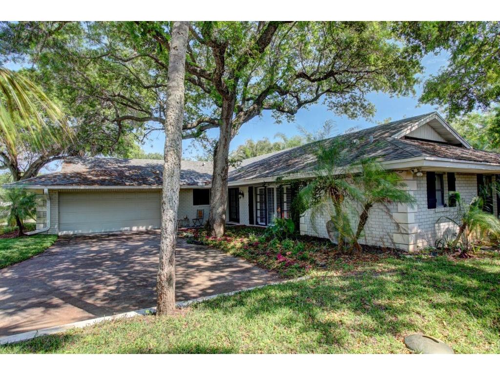 826 Banyan Road Vero Beach, FL 32963 - Photo 27 of 33 Gallery Image 27
