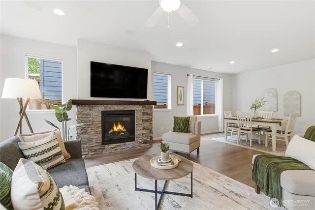 $767,800 | 2413 Northeast Sunnymede Street, Poulsbo, WA 98370