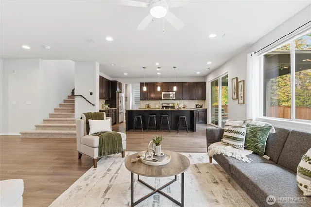 $767,800 | 2413 Northeast Sunnymede Street, Poulsbo, WA 98370