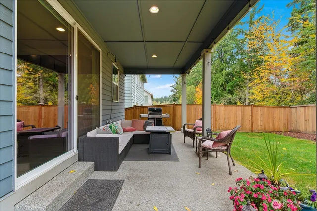 $767,800 | 2413 Northeast Sunnymede Street, Poulsbo, WA 98370