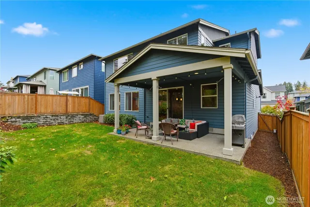 $767,800 | 2413 Northeast Sunnymede Street, Poulsbo, WA 98370