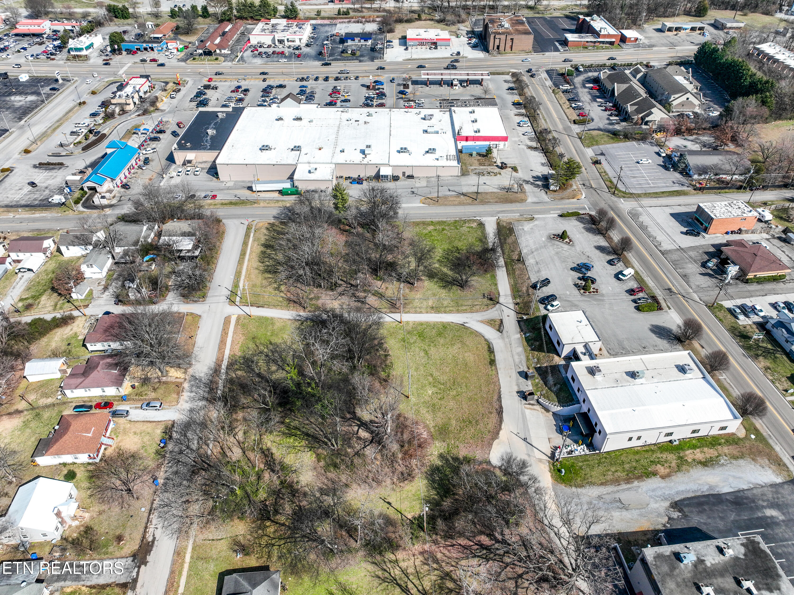 250 South Rankin Road Alcoa, TN 37701 - Photo 4 of 16 DJI_0792