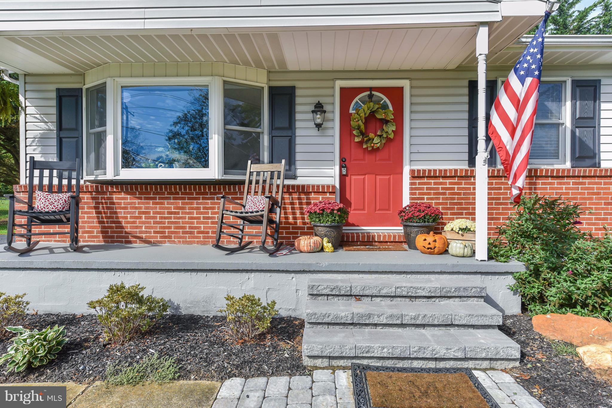 87 Pierce Road Rising Sun, MD 21911 - Photo 3 of 27 CHARMING FRONT PORCH