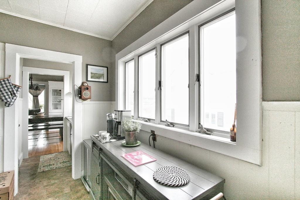 69 Newland Road Arlington, MA 02474 - Photo 7 of 15 Gallery Image 7