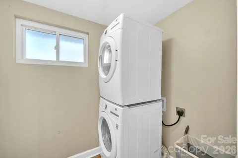 $419,000 | 10 Moland Drive, Etowah, NC 28729