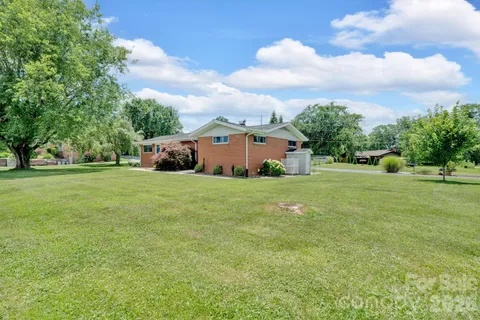 $419,000 | 10 Moland Drive, Etowah, NC 28729