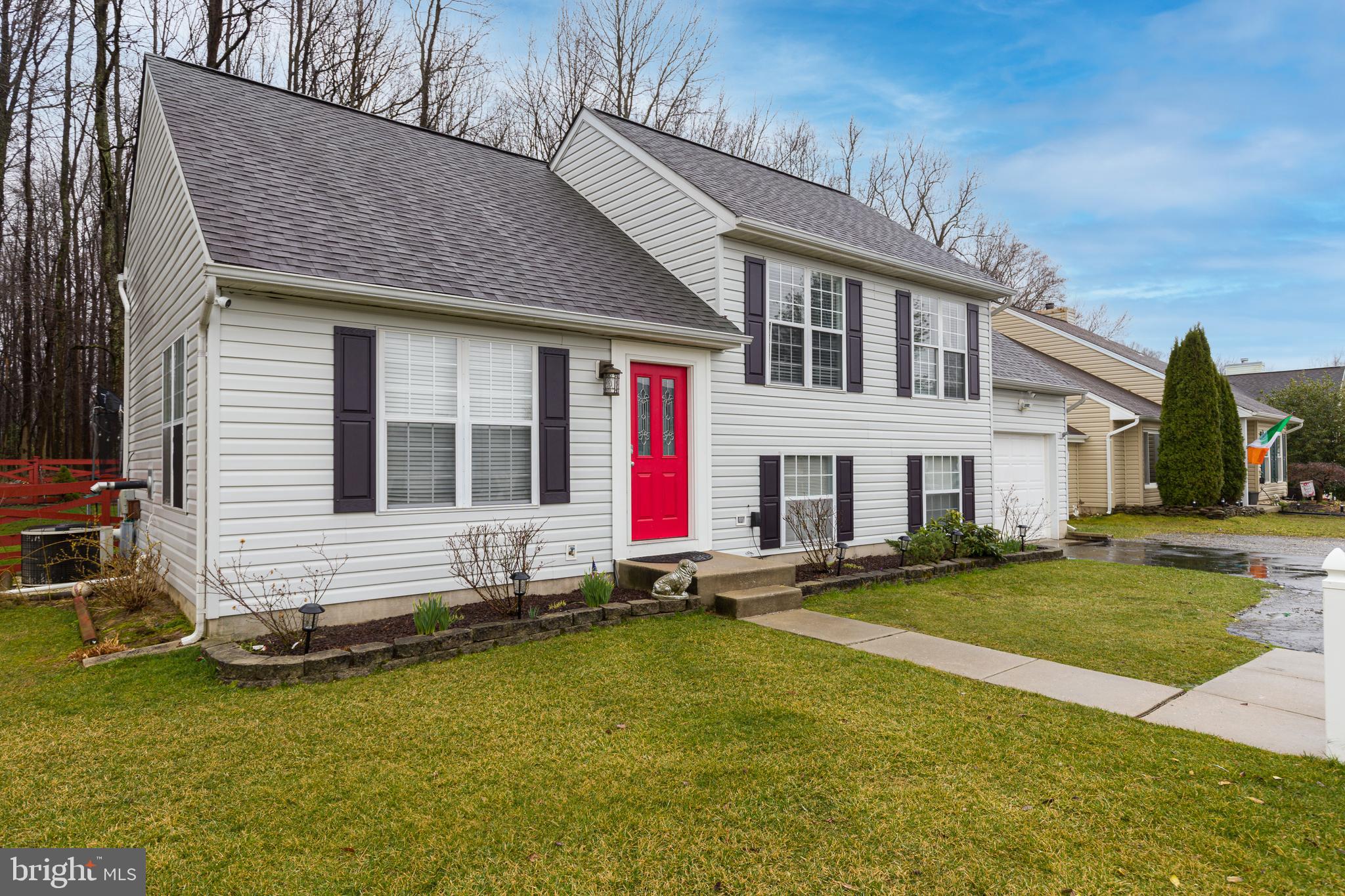 12809 Cunninghill Cove Road Baltimore, MD 21220 - Photo 2 of 50