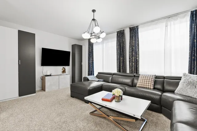 $5,000 | 343 Summit Circle, Unit 343, Lombard, IL 60148