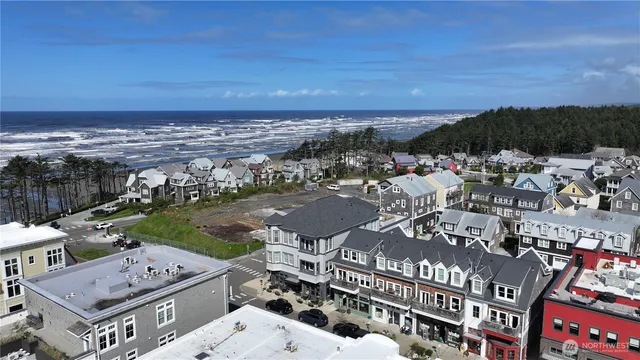 $1,675,000 | 211 Market Street, Pacific Beach, WA 98571