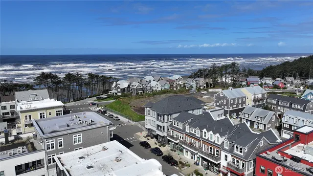$1,675,000 | 211 Market Street, Pacific Beach, WA 98571