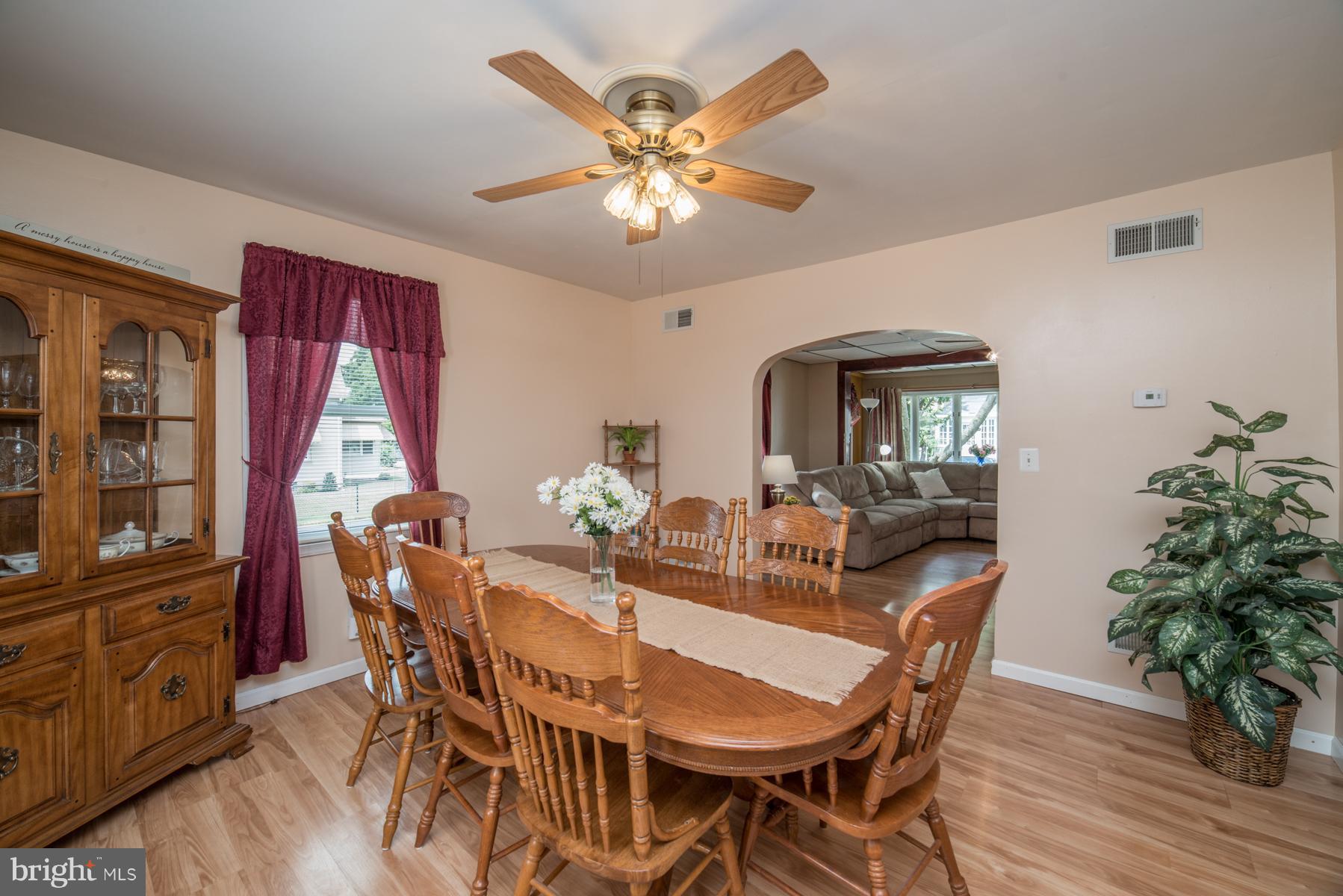 12 Northship Road Baltimore, MD 21222 - Photo 8 of 26 Dining Room